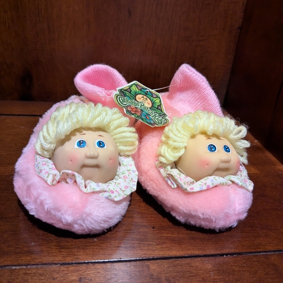 Vintage 1984 CABBAGE PATCH KIDS Pink Slippers Shoes - New With Tags - Hole - Picture 2 of 7